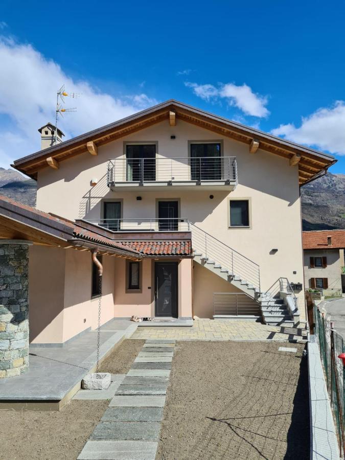 Casa Vacanza Lo Nano Fenis Luaran gambar